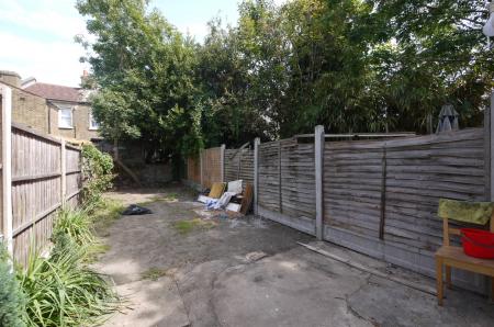 Media image 06