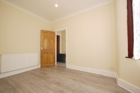 Media image 02