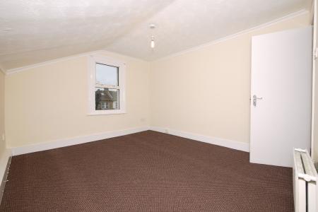 Media image 04
