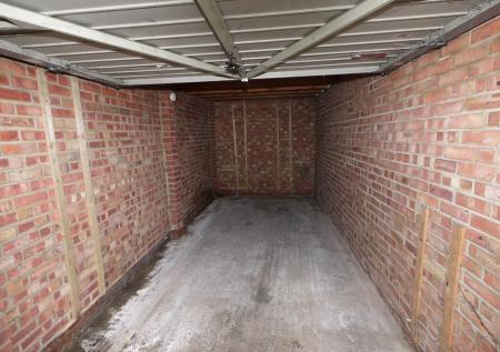 Media image 03