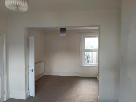 Lounge rear.jpg