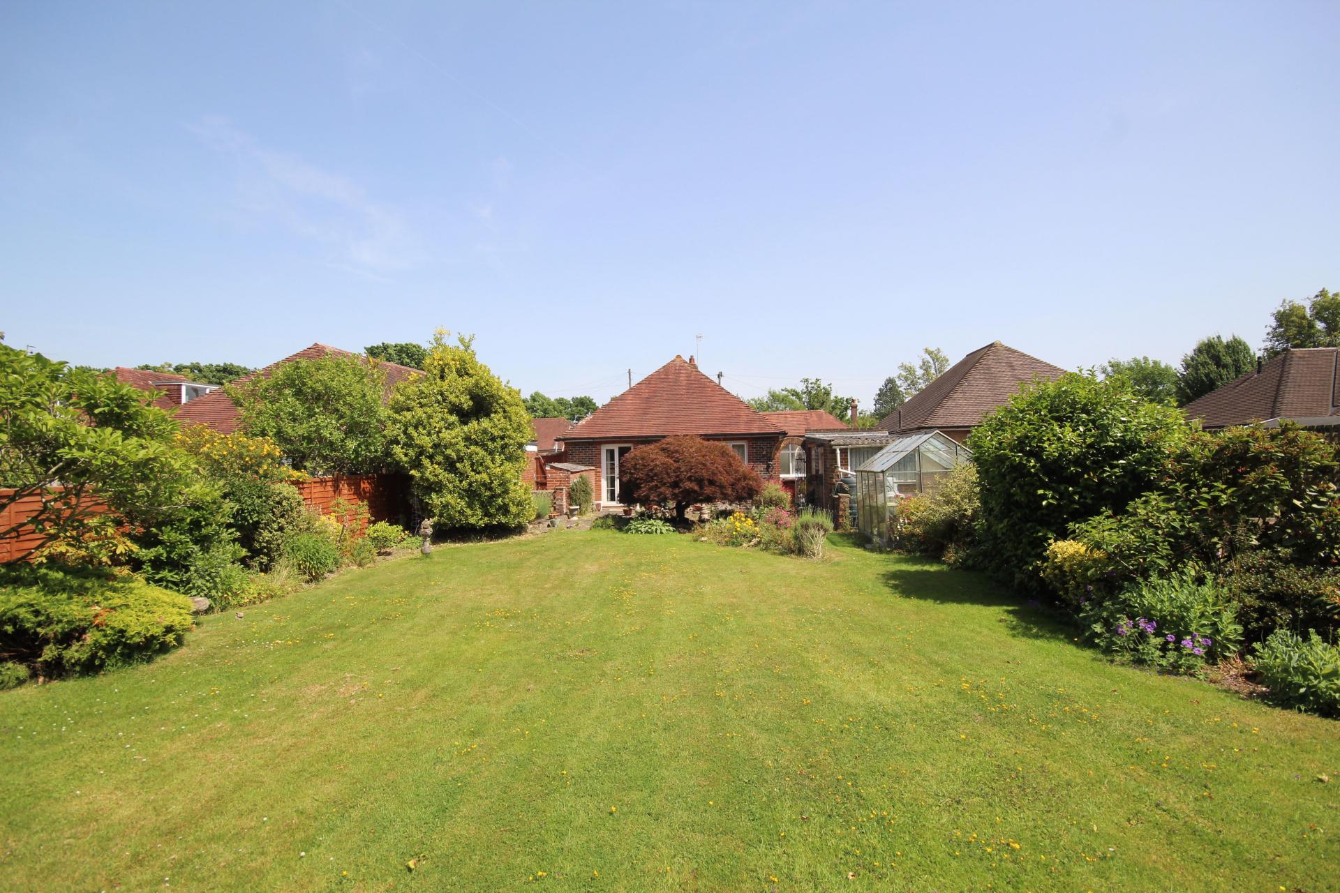 2 bedroom Bungalow for sale in Tonbridge