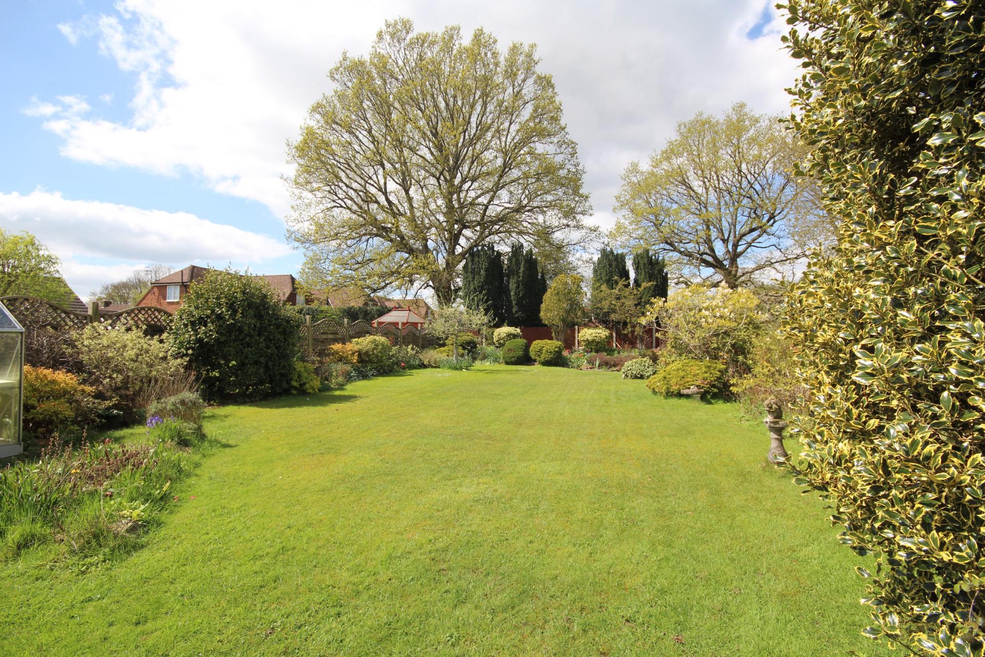 2 bedroom Bungalow for sale in Tonbridge