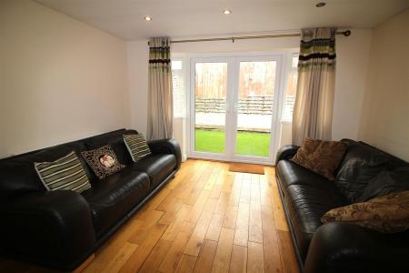 SITTING ROOM