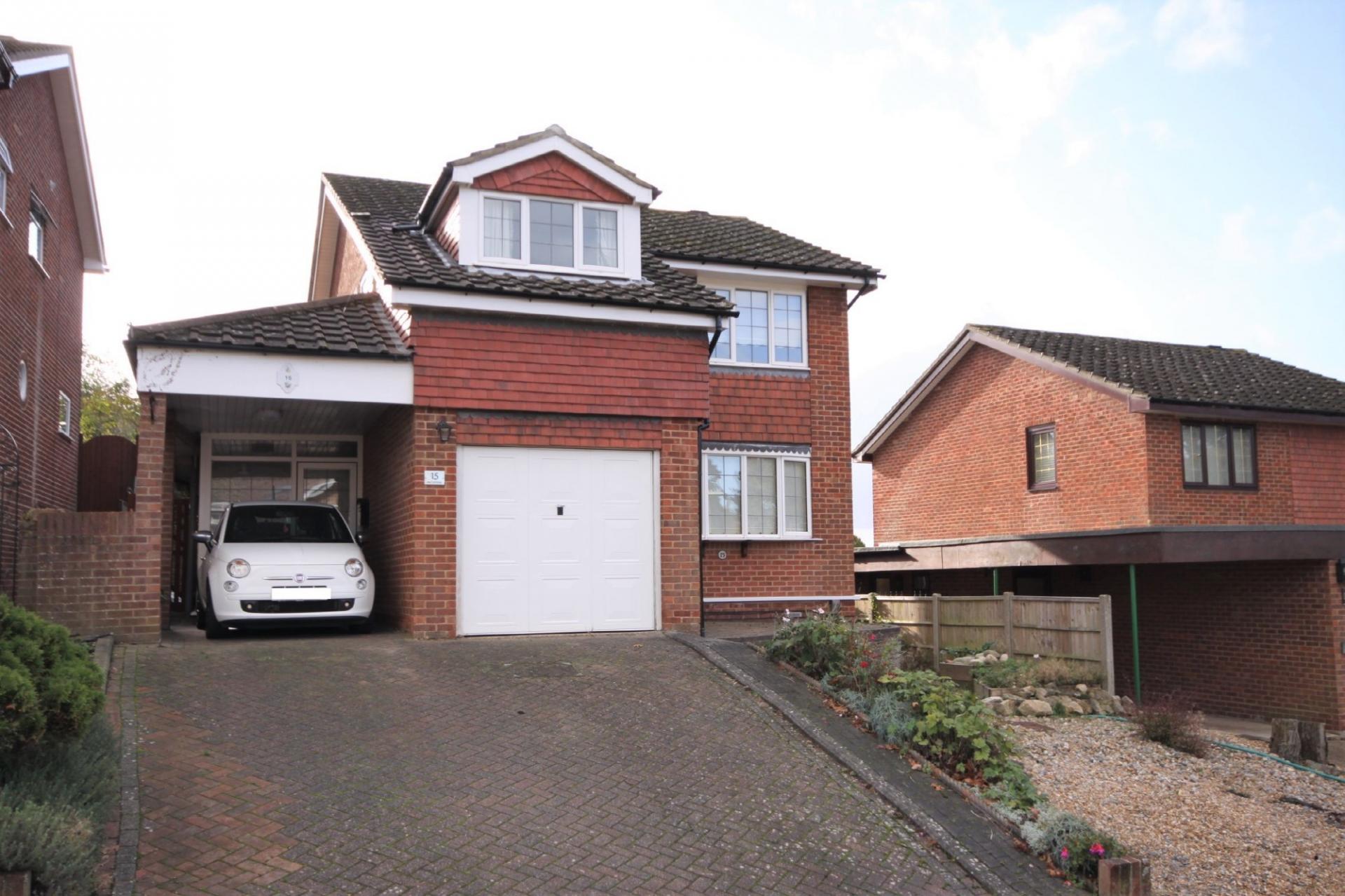 4 bedroom Detached House for sale in Southampton