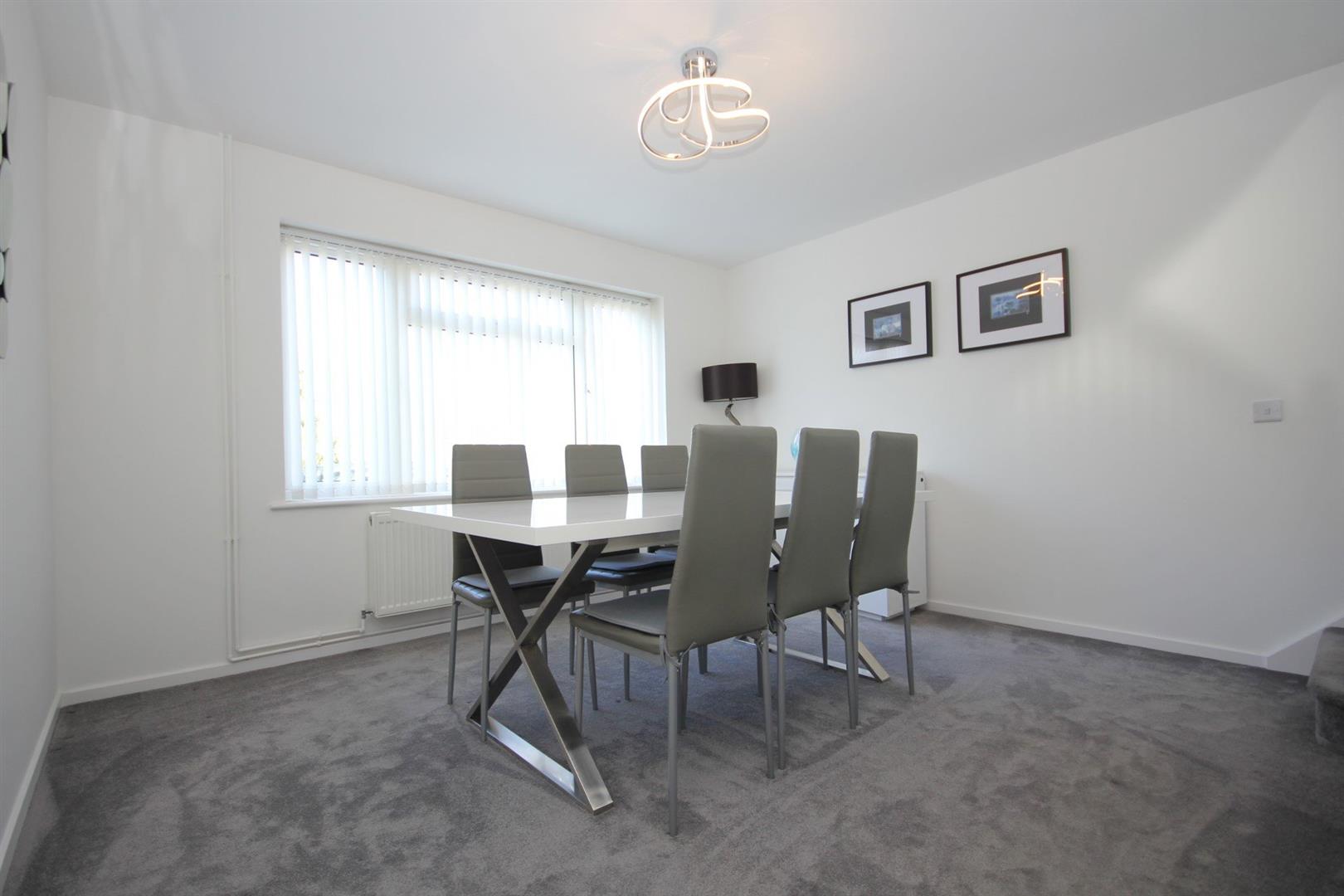 4 bedroom Detached House for sale in Titchfield Common