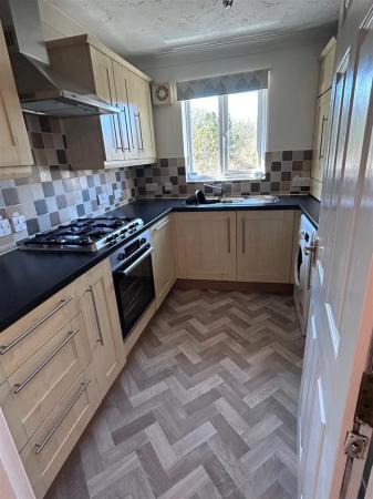 kempton court, kitchen.jpg