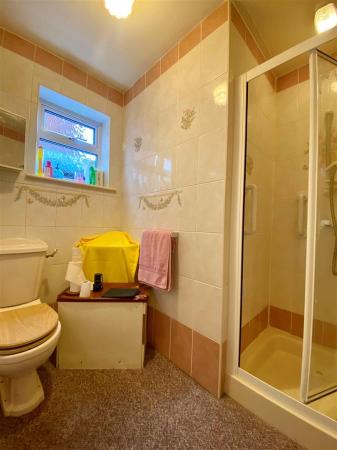 downstairs shower room.jpg