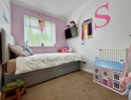 bedroom 3.jpg