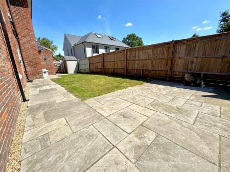 garden 4.jpg