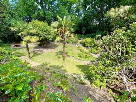 gardens 5.jpg