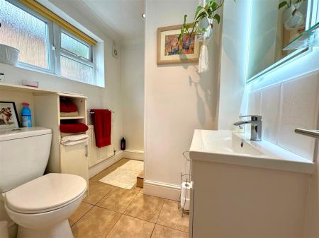shower room.jpg