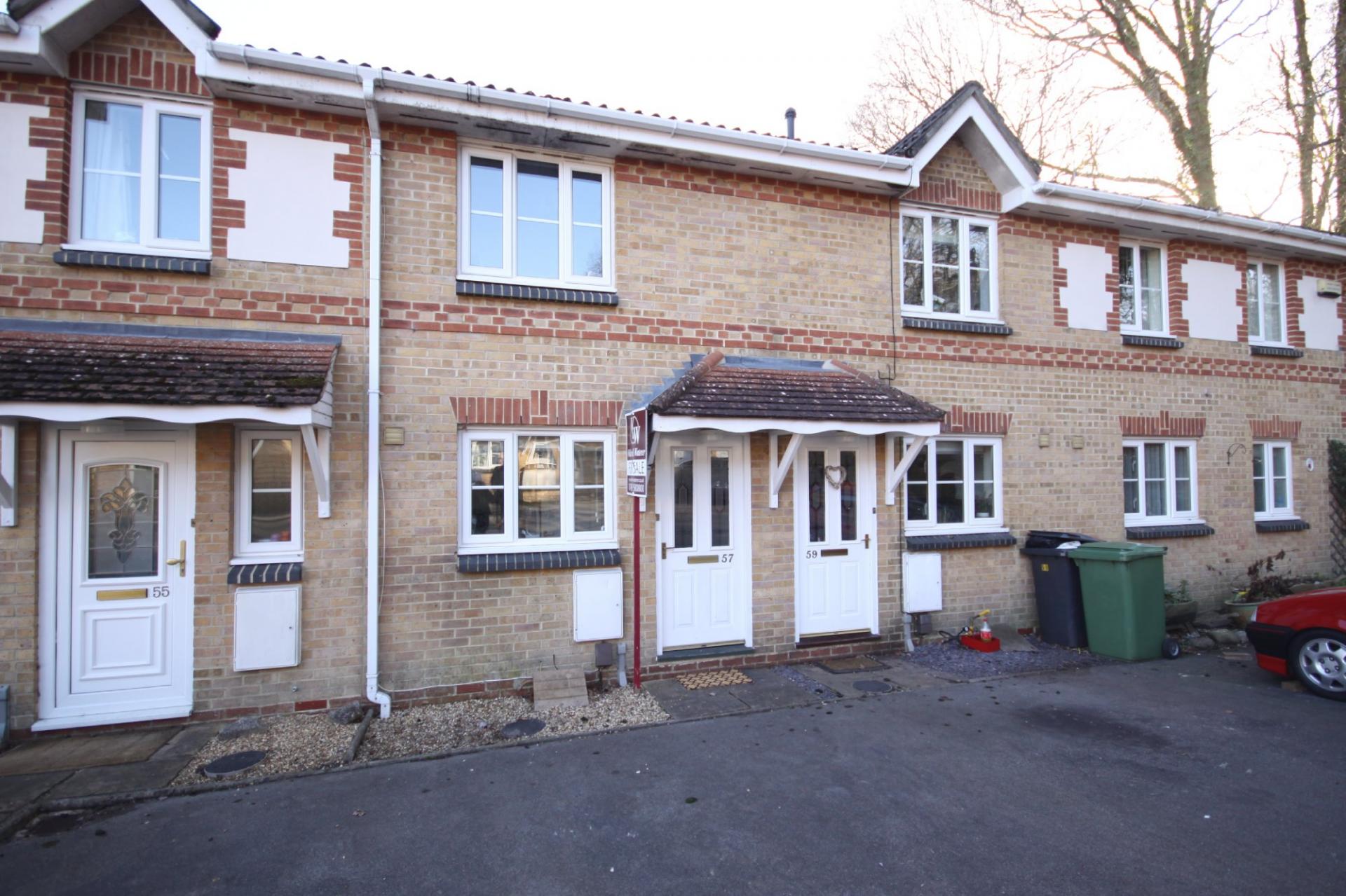 2 bedroom Terraced House for sale in Whiteley