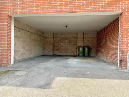 carport 2.jpg