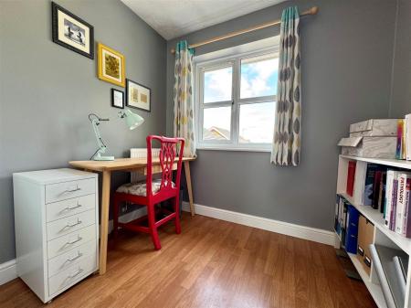 bedroom 3.jpg