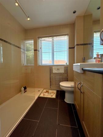 shower room.jpg