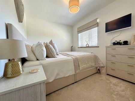 main bedroom.jpg