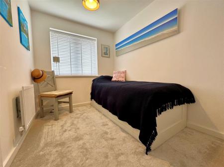 bedroom 3.jpg
