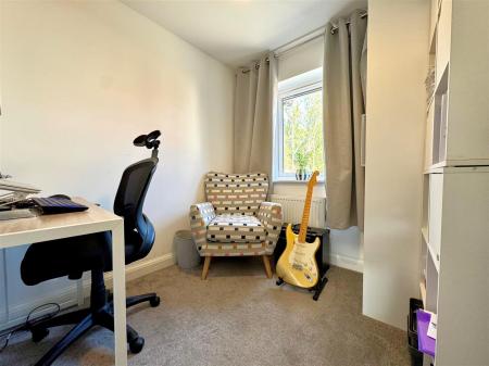 bedroom 3.jpg