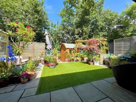 garden 6.jpg