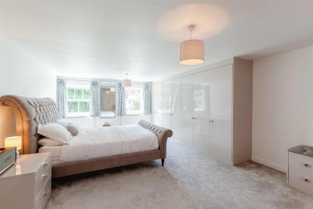 8425386-interior15-21.jpg