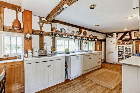 8514833-interior04-800.jpg