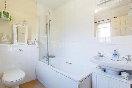 8344108-interior07-800.jpg