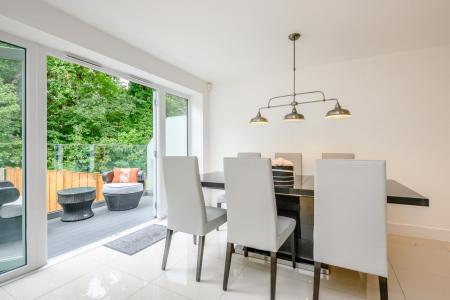 8394151-interior13-800.jpg