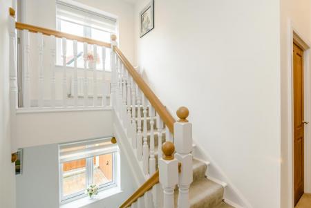 8394151-interior05-800.jpg