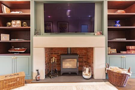 Ashlyns Farm House-HRNWM14.jpg