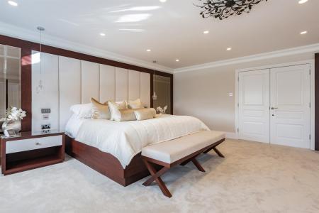 Ashlyns Farm House-HRNWM51.jpg