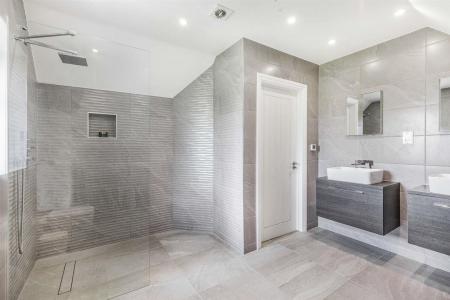 8515693-interior16-800.jpg
