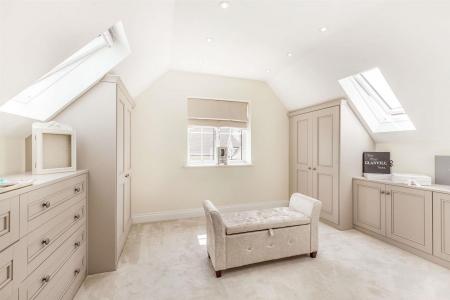 8515693-interior17-800.jpg
