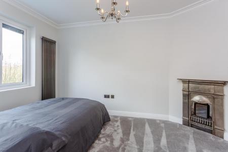 8415972-interior13-800.jpg