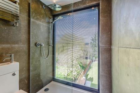 8415972-interior19-800.jpg