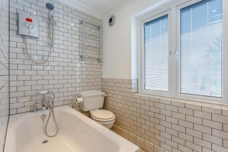 8415972-interior16-800.jpg