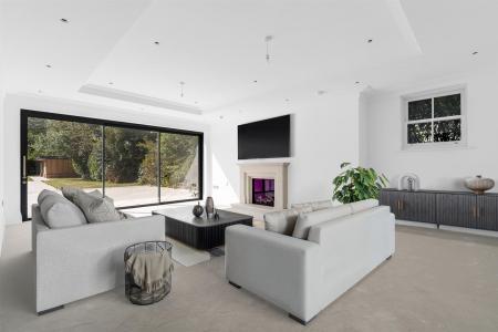 Property_8D35_Internal-56_11-09-25_15_42.jpg