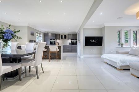 img_1685_1 copy 2.jpg