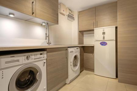 img_8944_23 copy 2.jpg