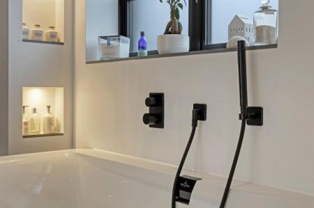 img_0505_4 copy 2.jpg