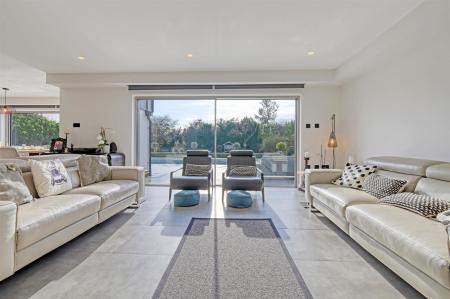 img_0605_3 copy 2.jpg