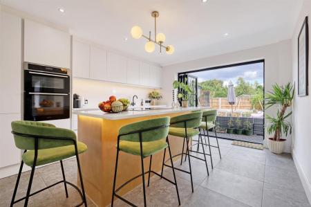 11_img_7633_6 copy 2.jpg