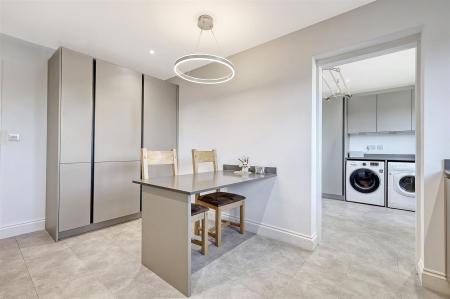 edited kitchen 2.jpg