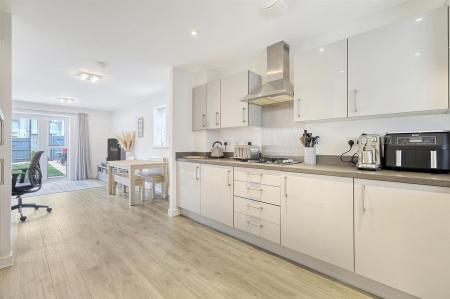 5_img_8114_1 copy.jpg