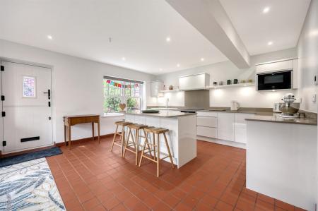 img_5608_9 copy 2.jpg