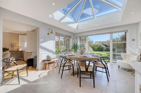 img_9006_15 copy 2.jpg