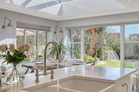 img_8996_13 copy 2.jpg