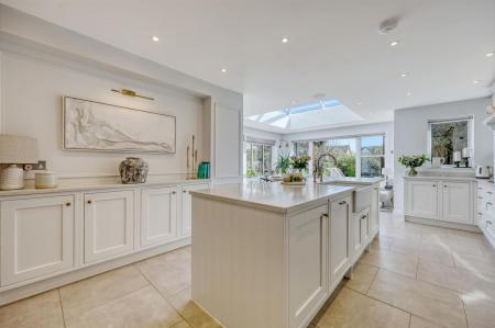 img_8979_10 copy 2.jpg