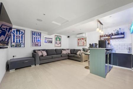 photo 26-09-2025, 15 56 24.jpg