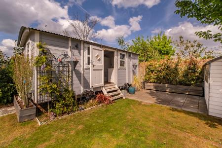 Garden Cabin